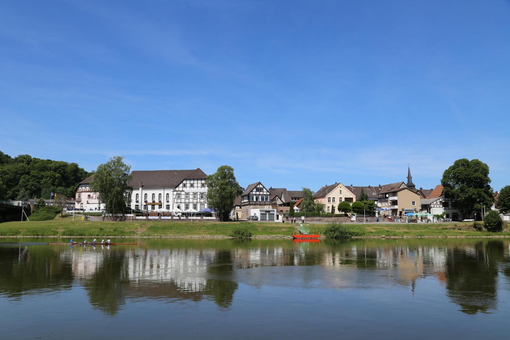 Ferienwohnungen Am Weserstrand Bodenwerder Exterior photo
